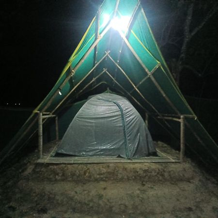 Fesengbor Eco Camp Hotel Kaziranga Exterior photo