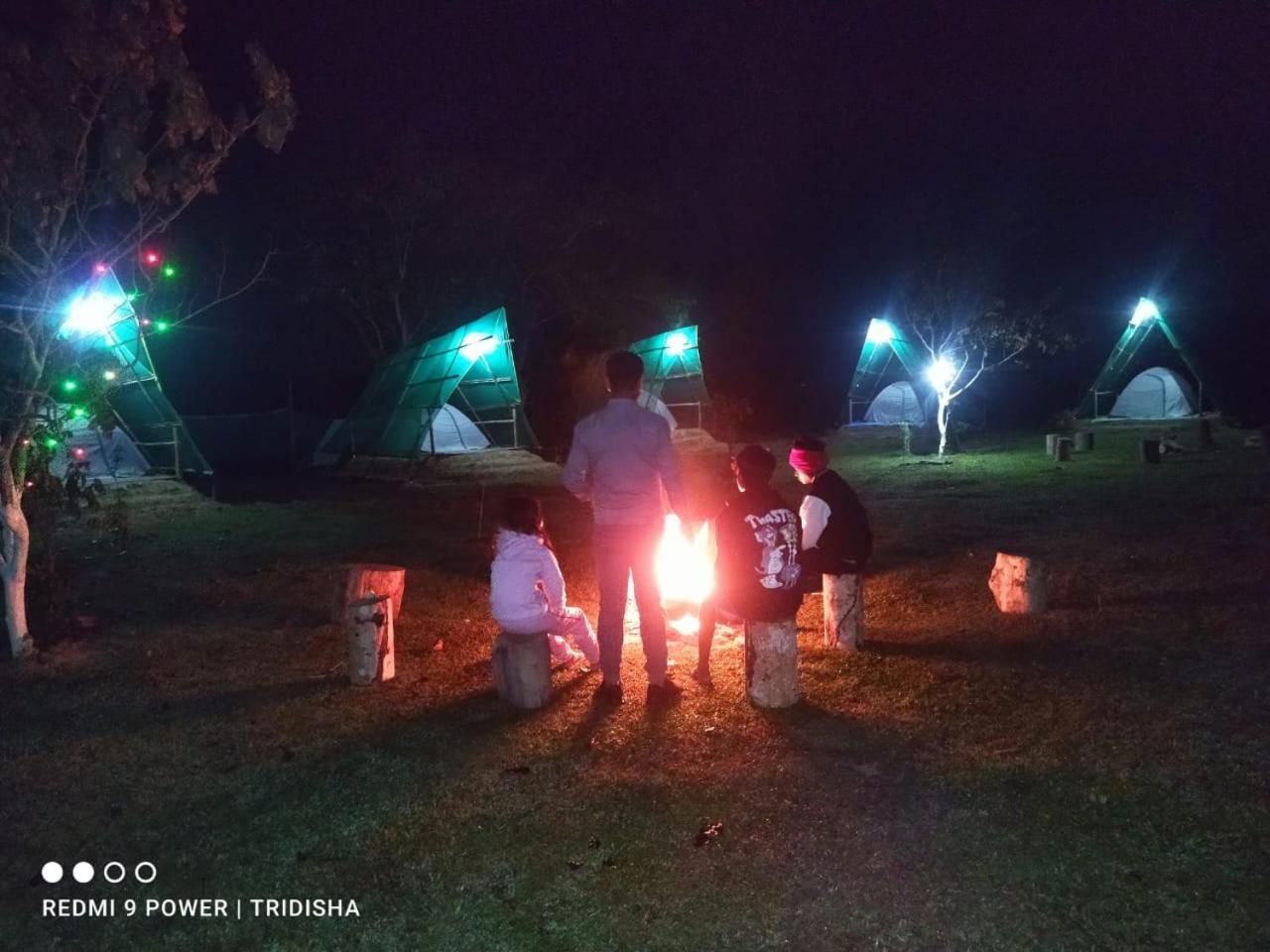 Fesengbor Eco Camp Hotel Kaziranga Exterior photo
