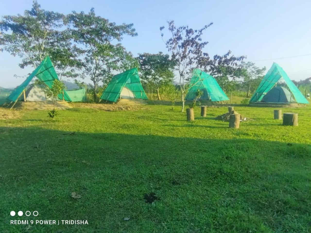 Fesengbor Eco Camp Hotel Kaziranga Exterior photo